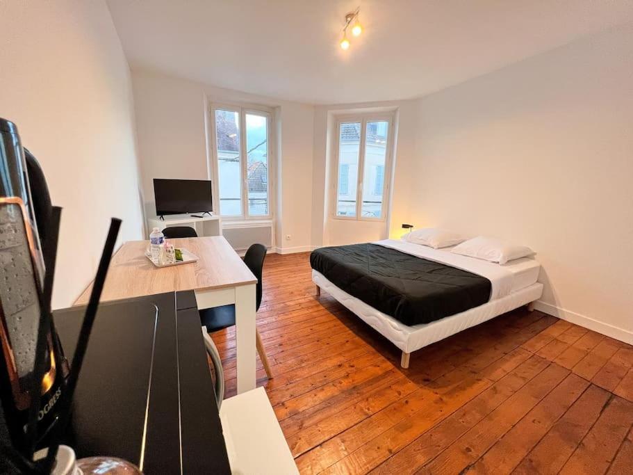 Appartement Maciet 2- Centre Ville Meaux-Gare-Disney Buitenkant foto
